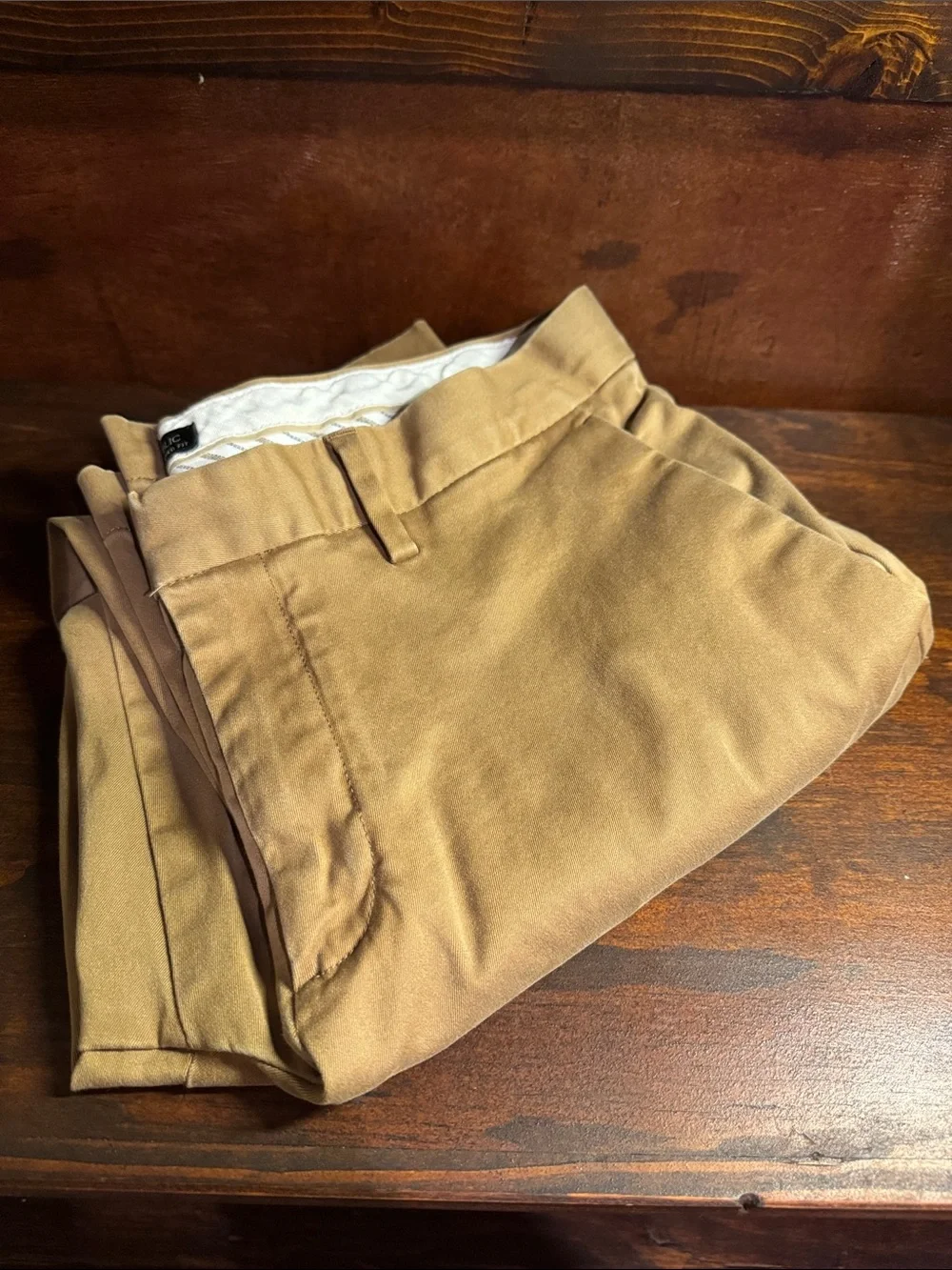 Banana Republic Rapid Movement Men's Chinos in Whiskey Brown